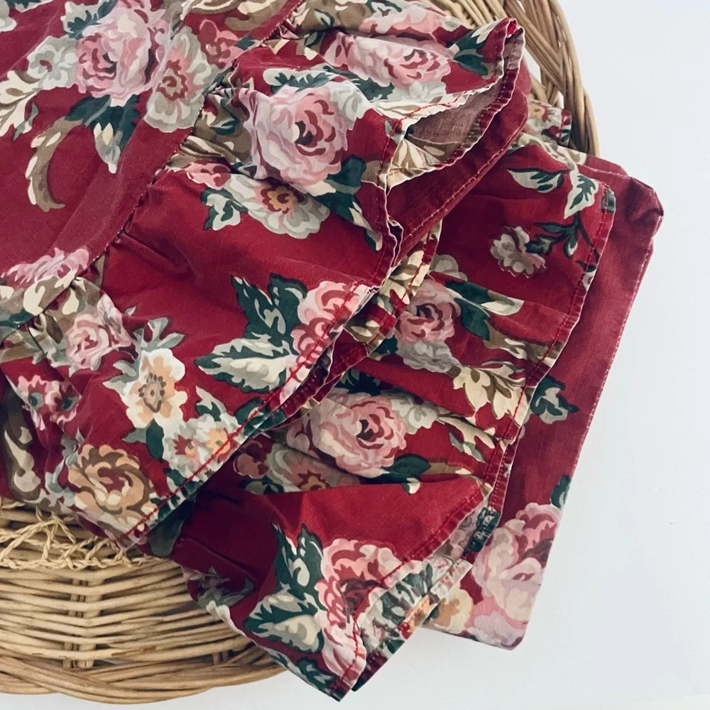 Ralph Lauren Vintage Marseilles 2 piece Red Ruffle Floral King Size Pillow cases